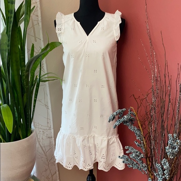Madewell Dresses & Skirts - EUC - Madewell - Cotton Eyelet Dress